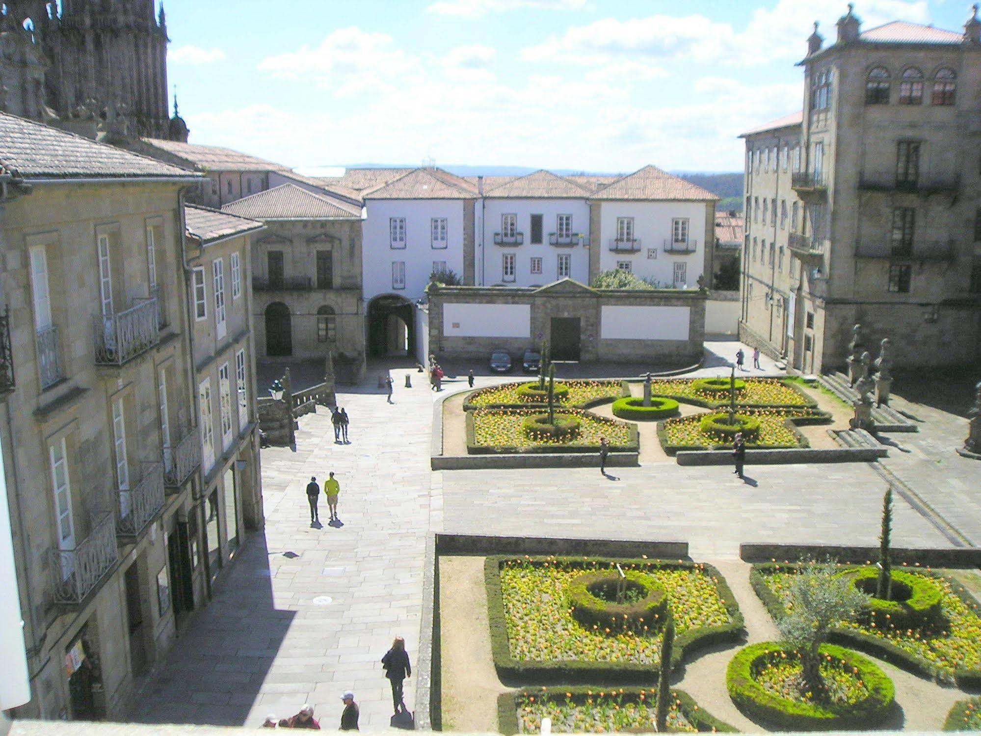 Apartamentos Casa De La Inmaculada سانتياغو دي كومبوستيلا المظهر الخارجي الصورة